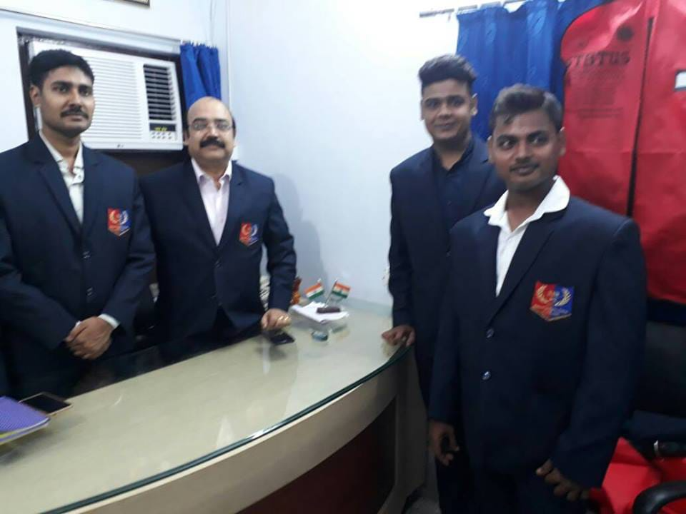 Subtitle for Photo 9